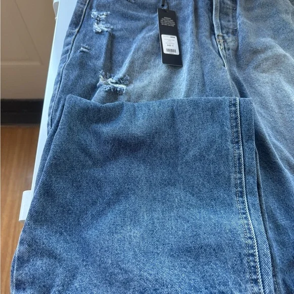 Fashion Nova Jeans - Picture 7 of 8